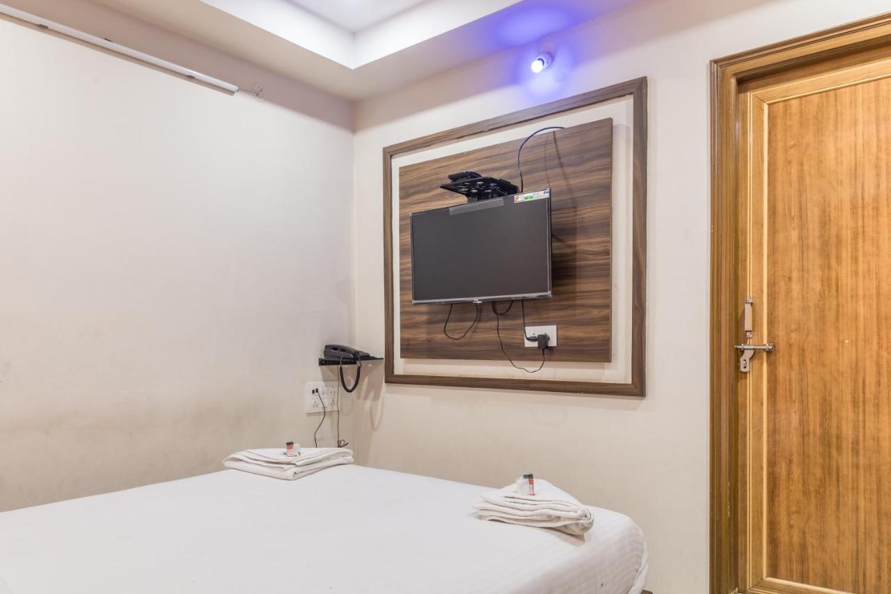 Hotel Renuka Visakhapatnam Esterno foto